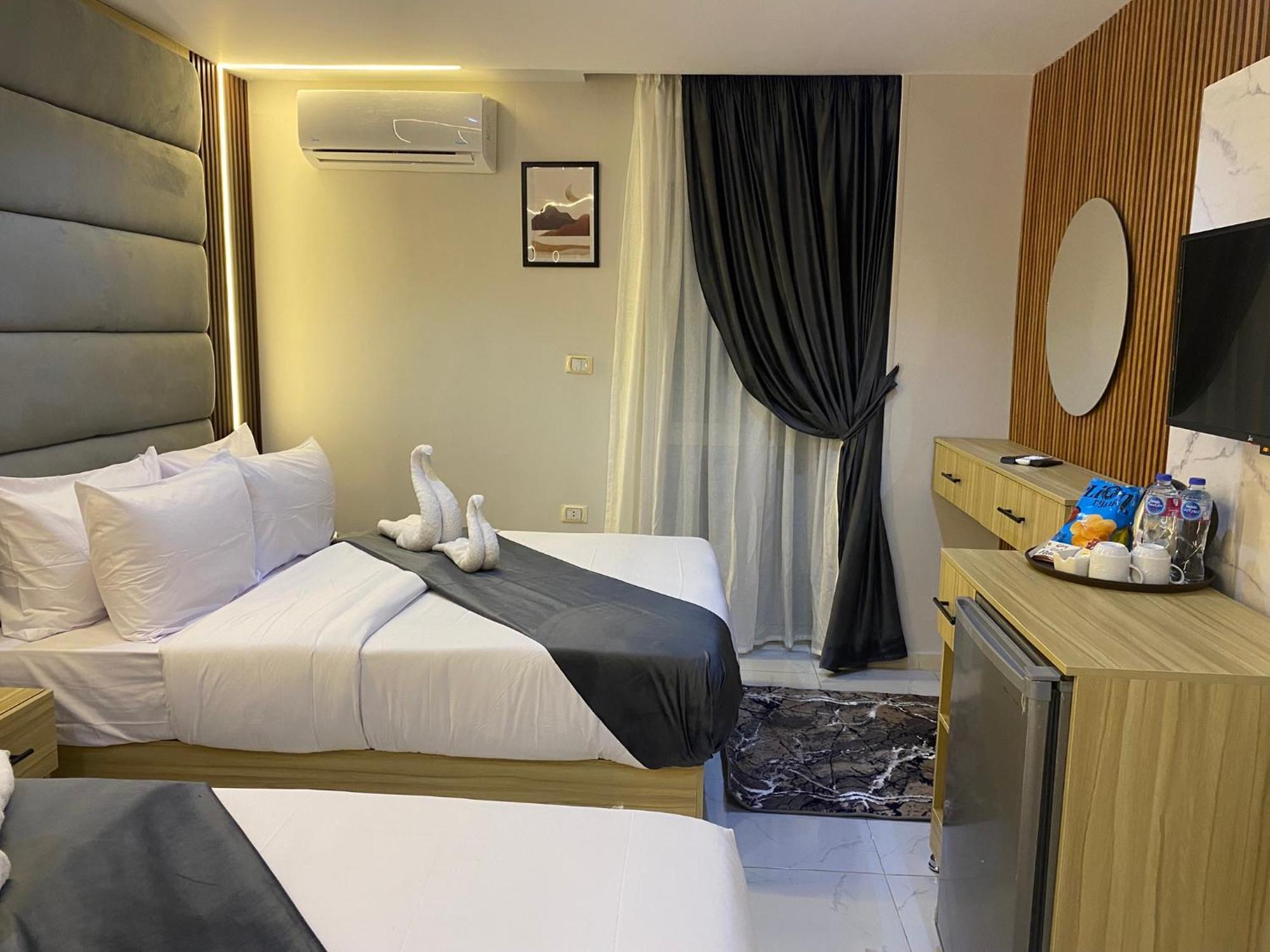Royal Golden Pyramids Inn Giza Экстерьер фото