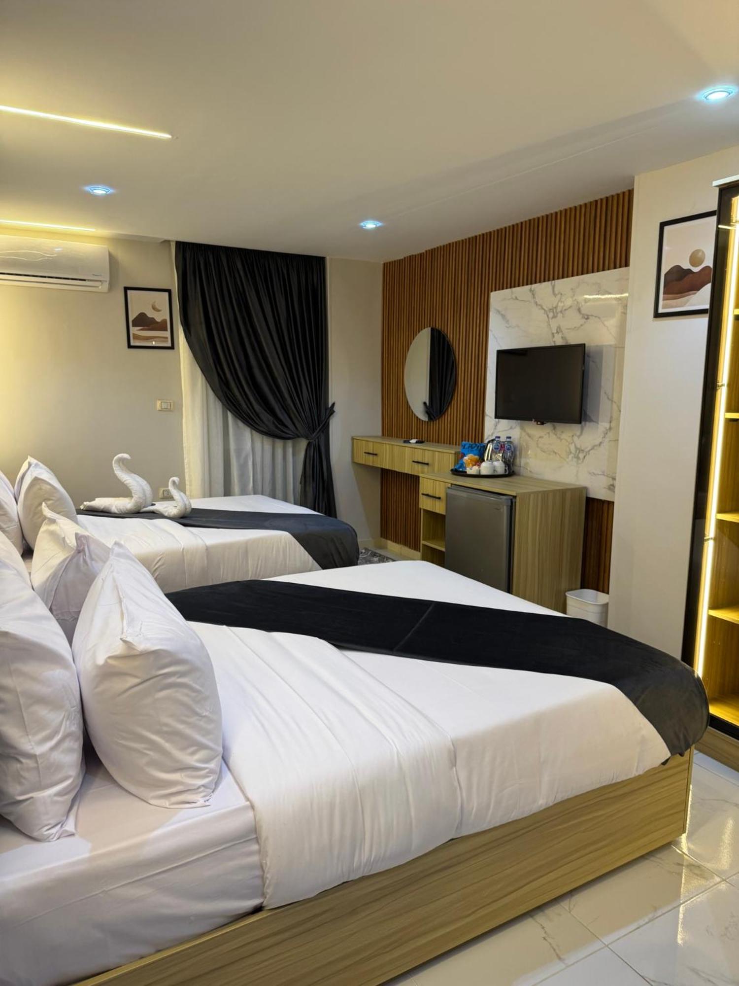 Royal Golden Pyramids Inn Giza Экстерьер фото