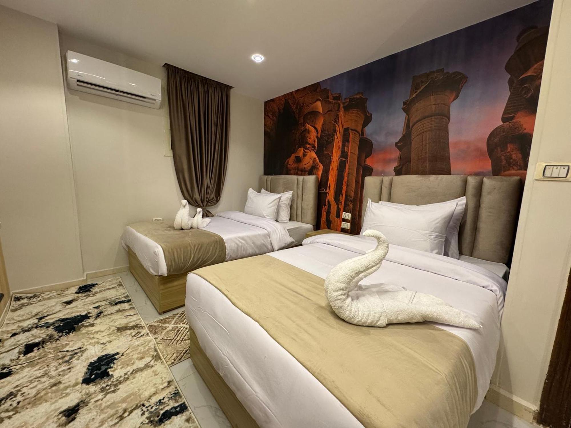Royal Golden Pyramids Inn Giza Экстерьер фото